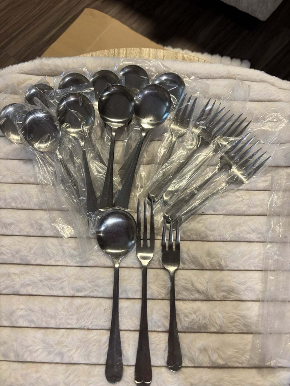 MCM Mid Century Modern Stainless Flatware Set 20pc Japan 3-Prong New Old Stock